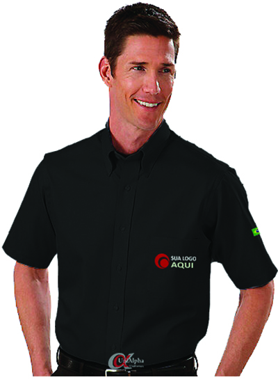 Camisa social masculina manga curta personalizada com bordado da sua empresa