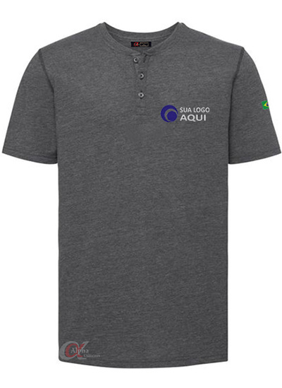 Camiseta com botões em malha antipilling e com proteção UV personalizada com o logotipo da sua empresa